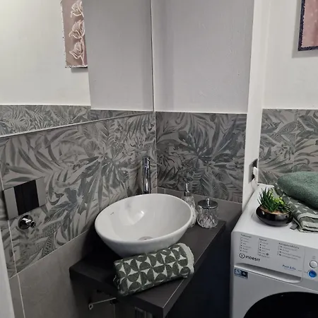 Magellano 10/1 Apartment *